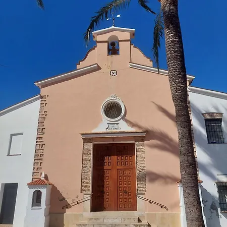 Town House In Old Town Ador, Gandia Apartment