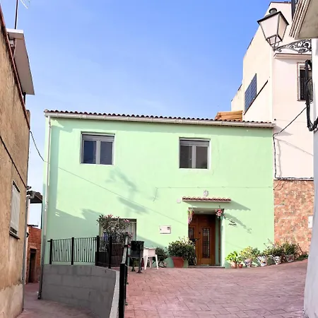Town House In Old Town Ador, Gandia *